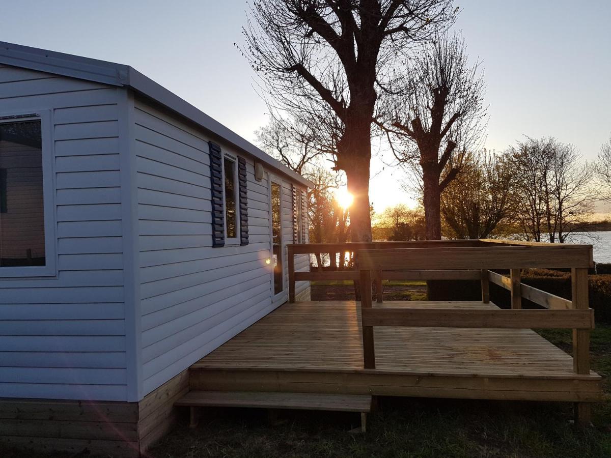Camping Les Rives Du Lac Bois Morin Dış mekan fotoğraf